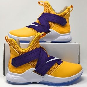 Meet your Posher, Roger